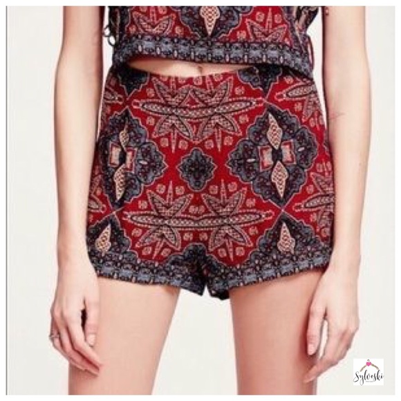 Free People Pants - 🆕Free People Dalia Dream Shorts Paisley Print